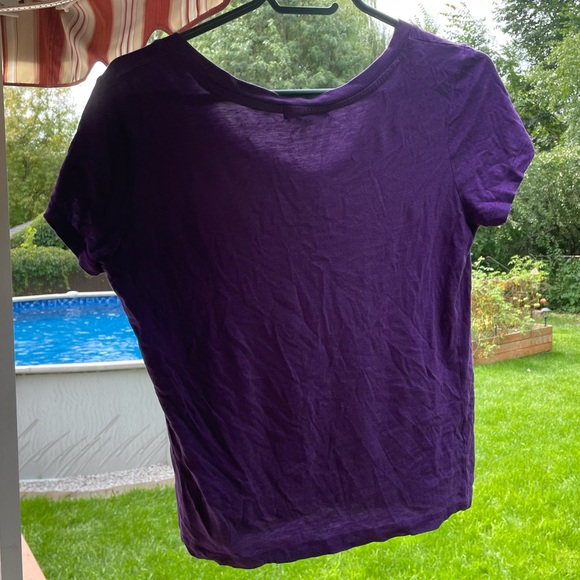 Peuple tee from Forever 21 - Picture 2 of 3